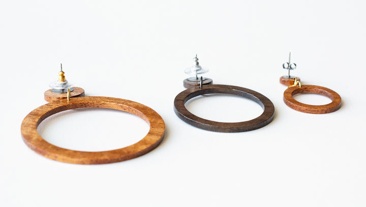 wood hoops laying down to see thickness