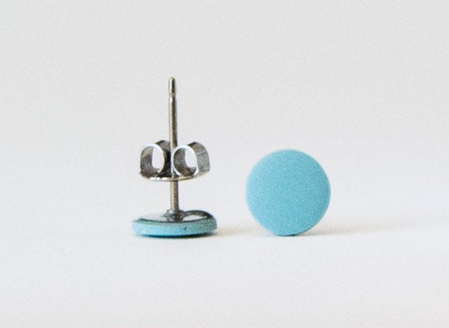 light blue studs back view with butterfly back